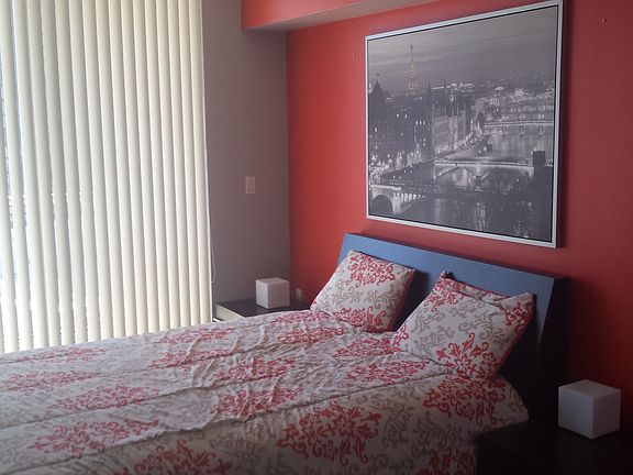 2nd image of 1750 N Bayshore Dr APT 1912