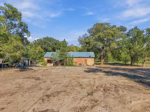 604 County Road 1, Hernandez, NM 87537