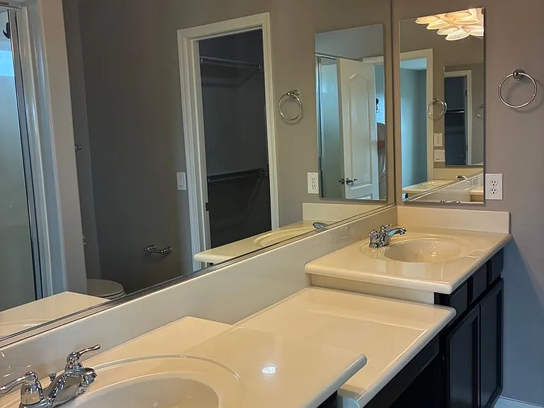 10124 E Tamery Ave — Photo 32