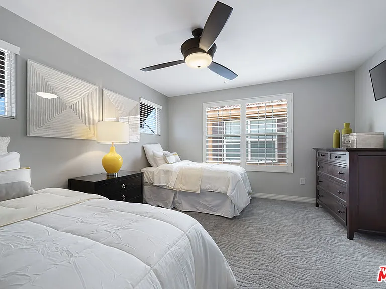 Silver Sage Ln — Photo 3