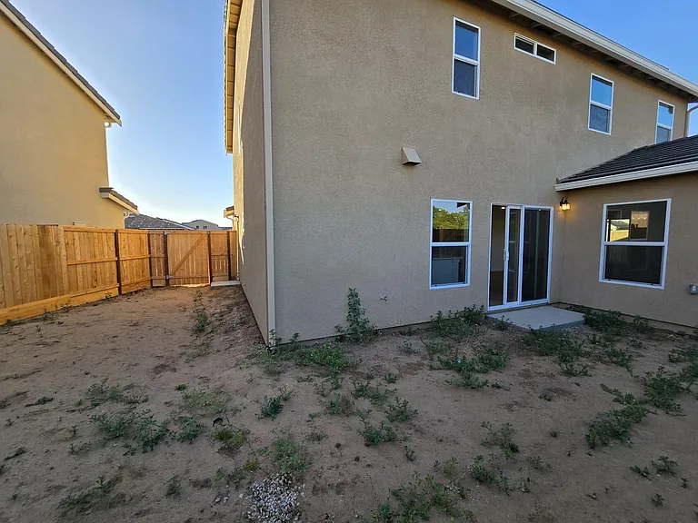 6701 E Nevada Ave — Photo 27