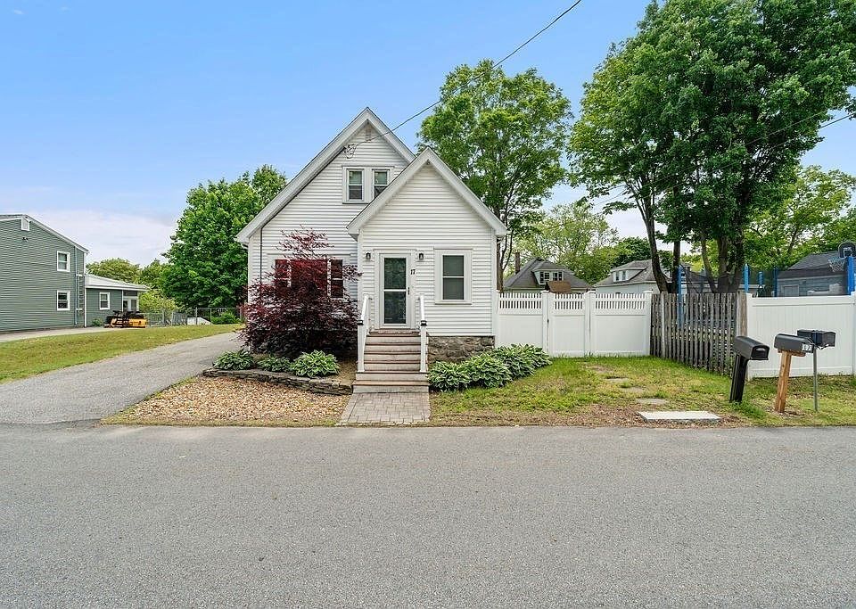 1st image of 17 Juliette St
