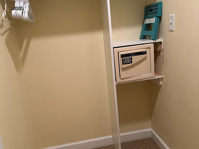 Closet with safe