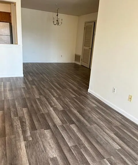 321 Waterford Dr #321 — Photo 7