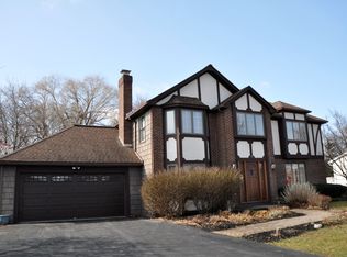 47 County Clare Cres, Fairport, NY 14450