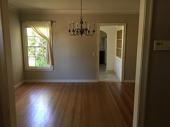 3rd image of 670 Guinda St