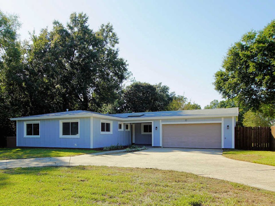 1st image of 33 Palmetto Dr