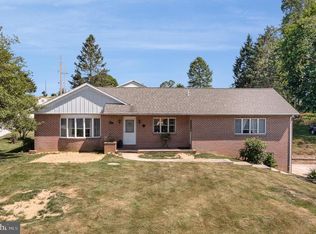 1035 Grim Hollow Rd, Red Lion, PA 17356