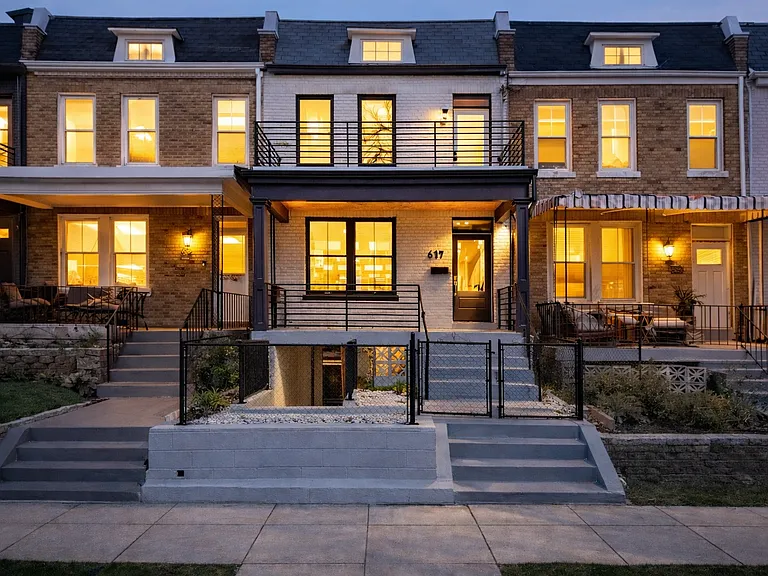 617 Longfellow St NW — Photo 2