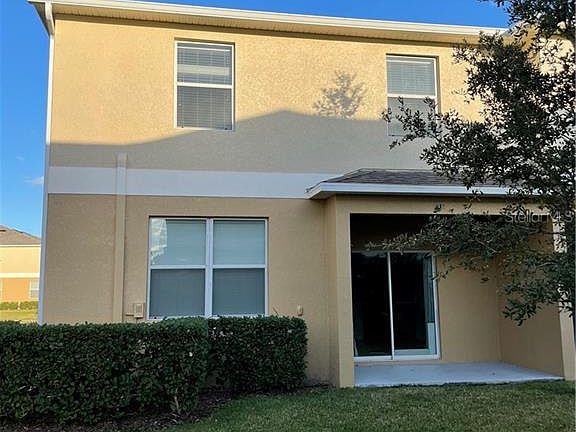 3rd image of 3002 Bargate St #7