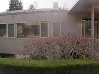 1st image of 125 E 10th St