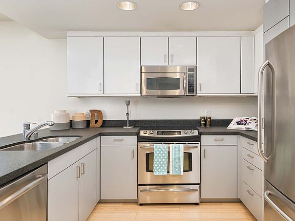5th image of 451 Kansas St Unit 551