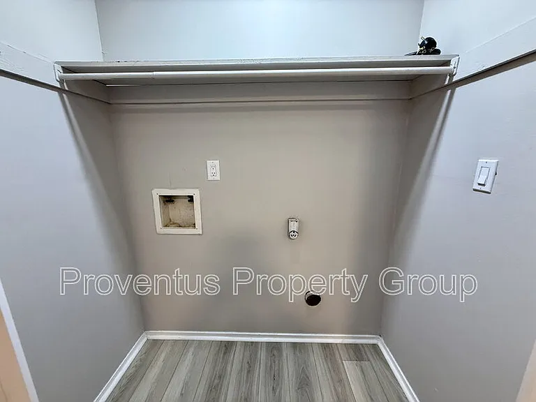 260 N Crow Rd #A — Photo 14