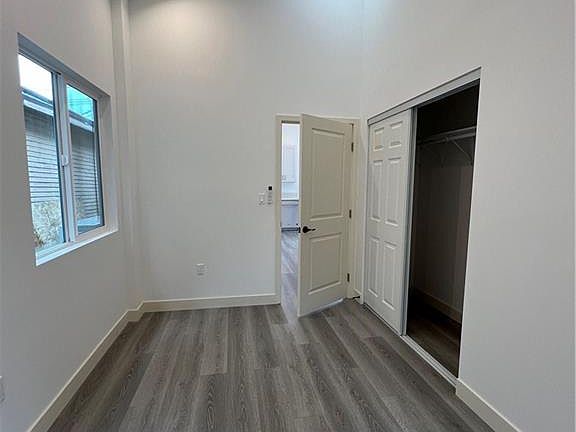 2nd image of 8642 Baring Cross St