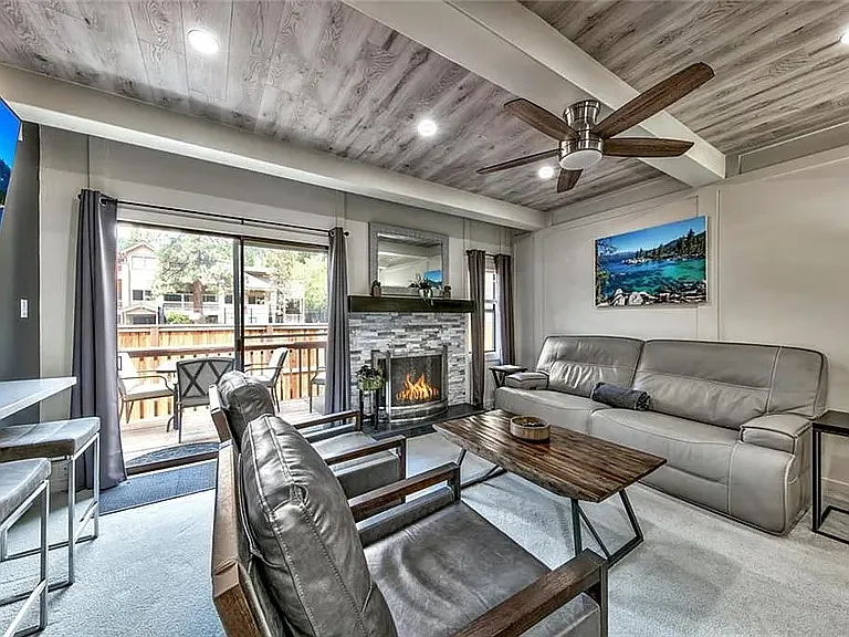 989 Tahoe Blvd #14 — Photo 3