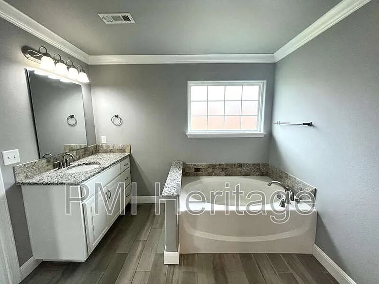 3661 Ambrosia Ln — Photo 12