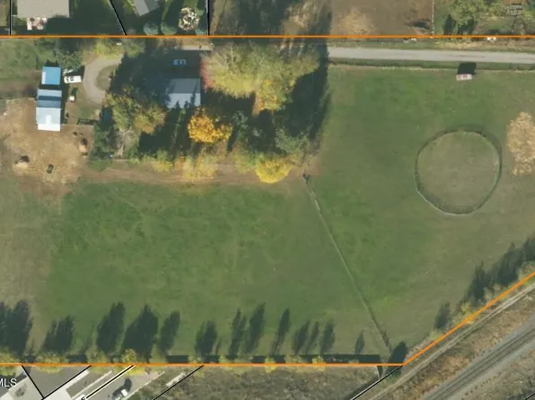 3599 N Spokane St, Post Falls, ID 83854