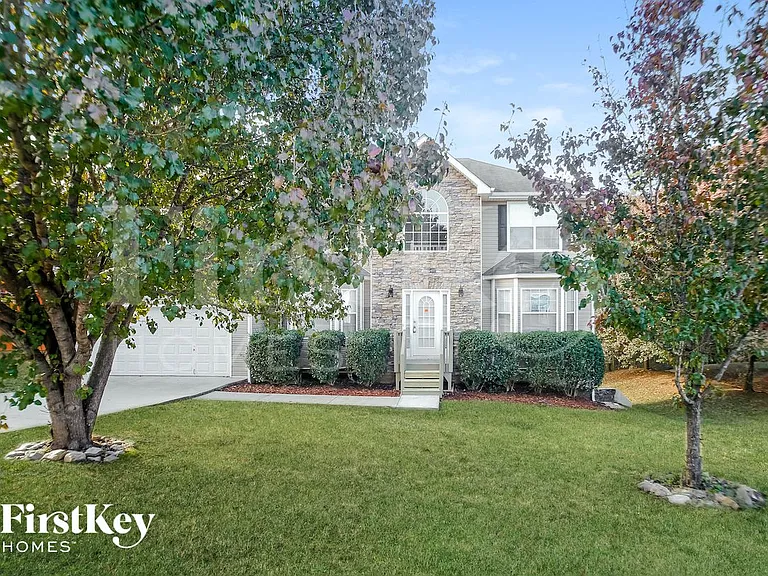 3103 Lonetree Point — Photo 1