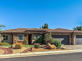 913 E Crooked Creek Dr, Washington, UT 84780