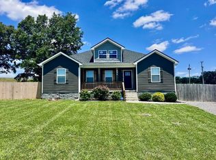 145 Riverbend Dr, Elkton, KY 42220