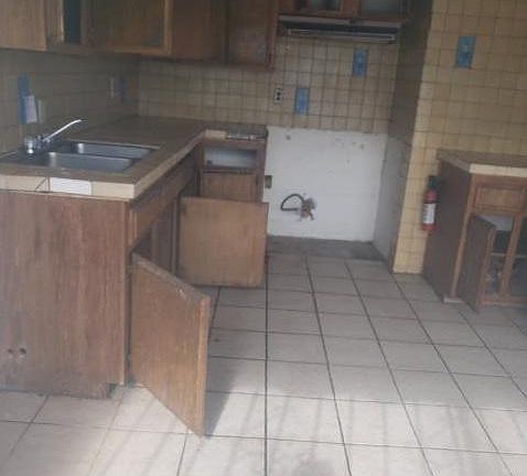3rd image of 12832 Shakespeare Dr