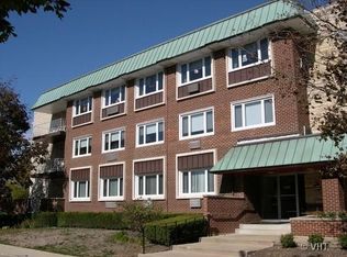 2700 E Bel Aire Dr APT 103, Arlington Heights, IL 60004