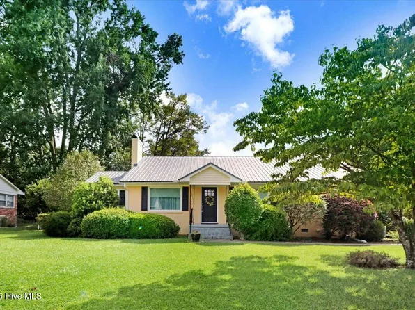 2306 Woodview Road, Kinston, NC 28504