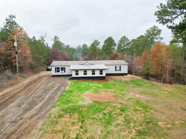 692 Posey Rd, Natchitoches, LA 71457