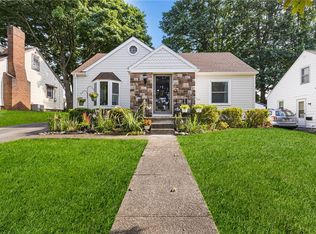 497 Falstaff Rd, Rochester, NY 14609