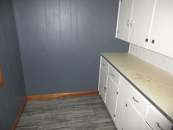 5th image of 318 Longview Ave