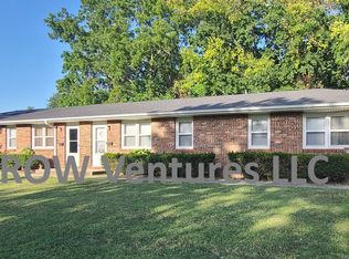205 S Chestnut St #205, Nevada, MO 64772