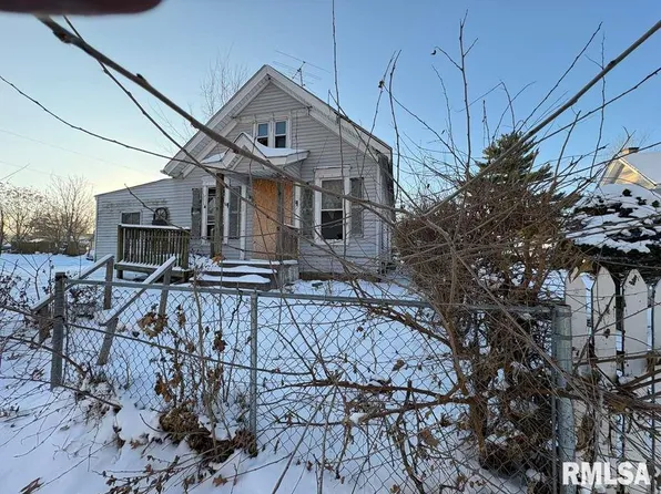 720 11th Ave, Rock Island, IL 61201