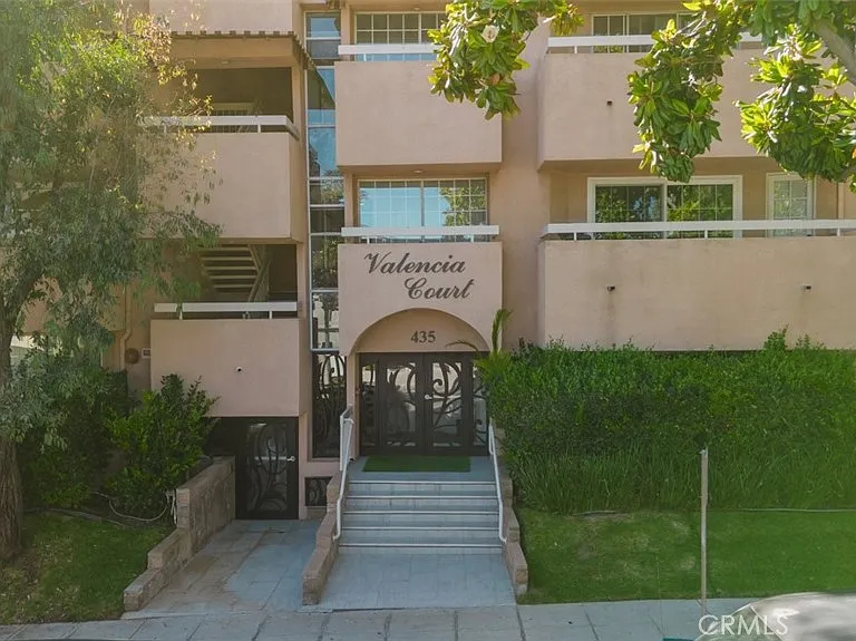 435 E Valencia Ave #105 — Photo 3