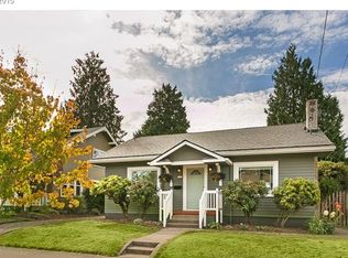 7024 NE Irving St, Portland, OR 97213