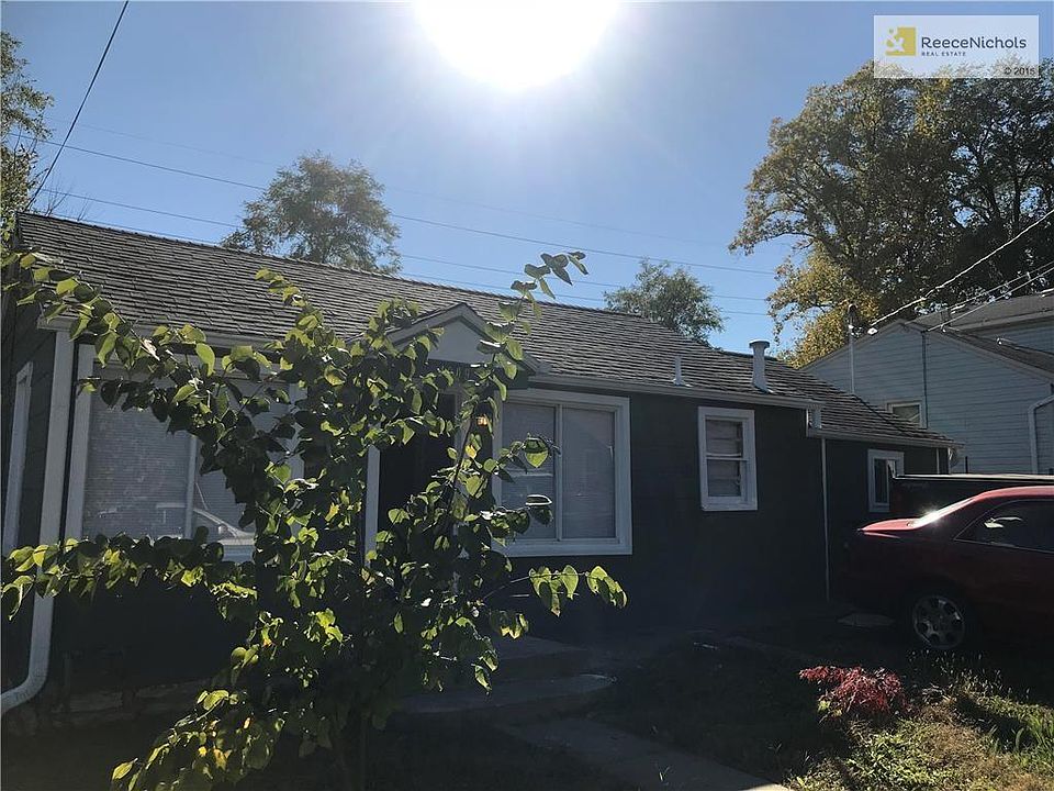 1st image of 4909 Blue Ln