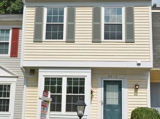 6010 Basingstoke Ct, Centreville, VA 20120