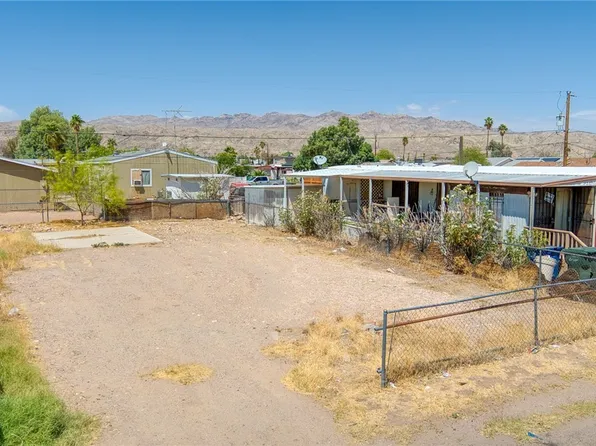 1891 Artesia Dr, Bullhead City, AZ 86442