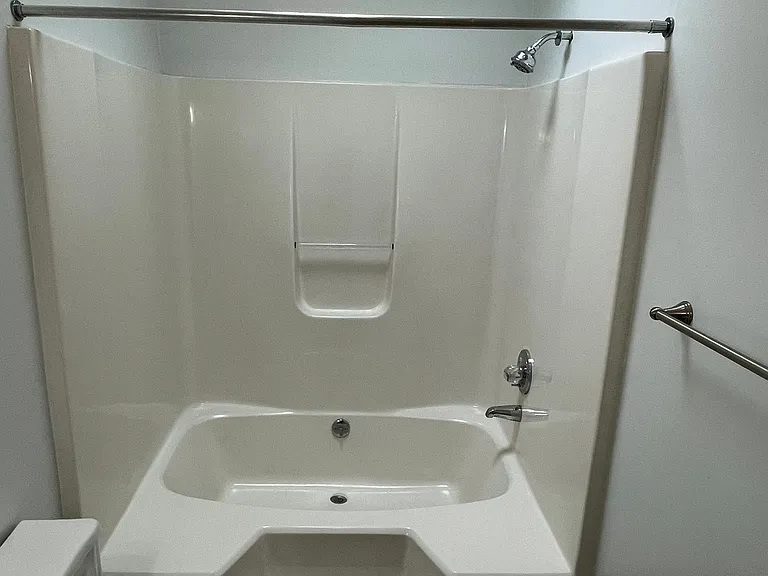 480 Saltaire Dr — Photo 38