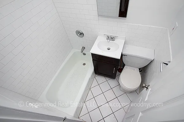 Rented by Copperwood Real Estate | media 6