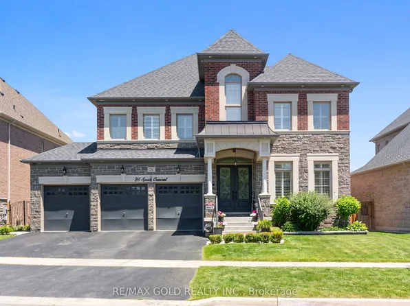26 Spain Cres, Brampton, ON L6P 4G8