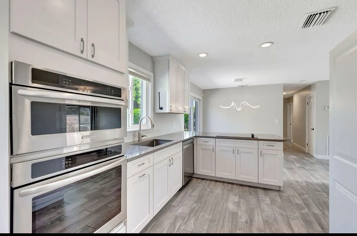 1 bed, 1224 sqft, $1,310 — Photo 2