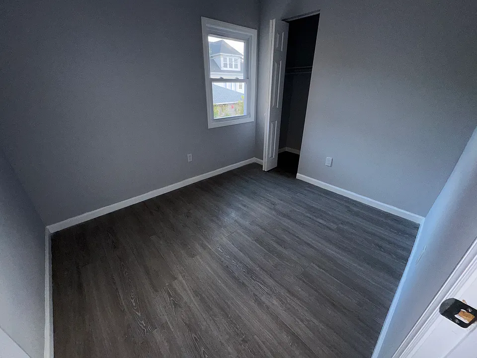 880 S 14th St #2 — photo 5 of 9