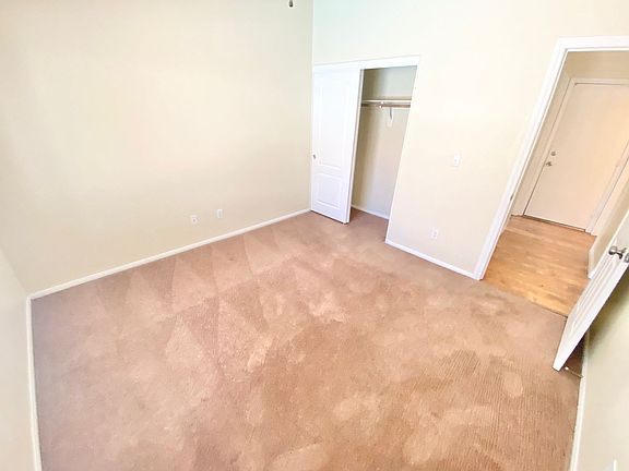 5th image of 1445 Tangerine Rose Dr