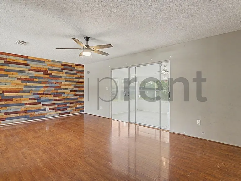 9356 Chase St — Photo 7