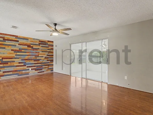 9356 Chase St, Spring Hill, FL 34606