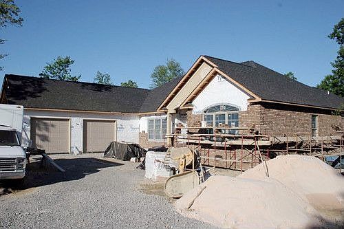 1st image of 21 Westridge Cir