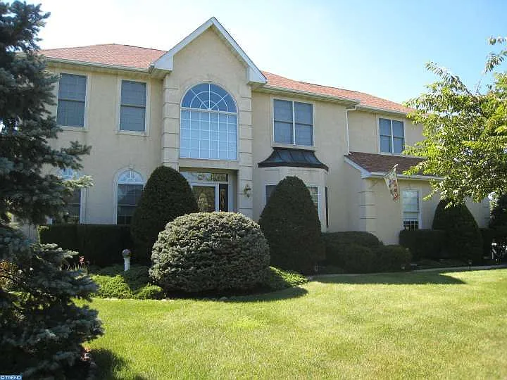 25 Marian Cir photo 1