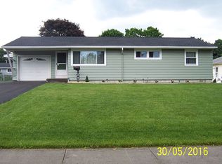 131 Kaymar Dr, Rochester, NY 14616