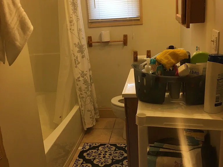 241 Ohio Ave #2 — Photo 9