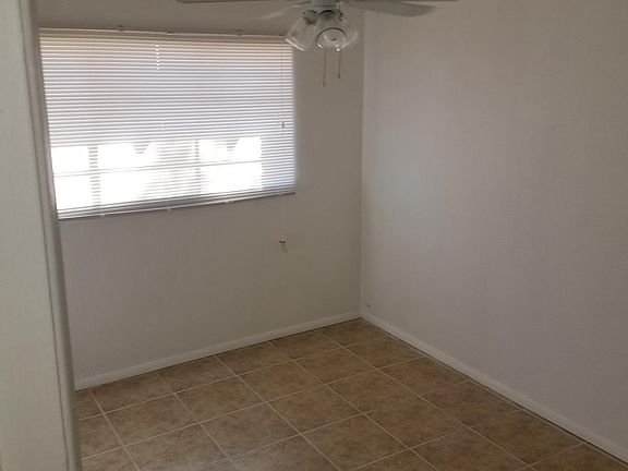 4th image of 3638 W Campbell Ave